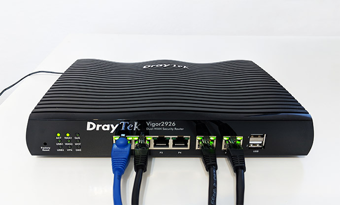 lettergreep sturen Schipbreuk DrayTek Vigor2926 Dual-WAN Router Review – MBReviews