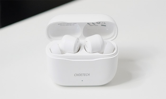 choetech-soulpods-case-open