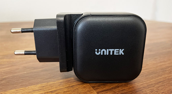 unitek-66w-plug
