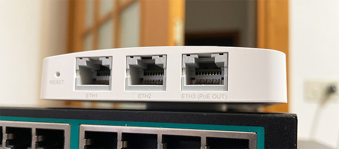 tp-link-eap615-ports