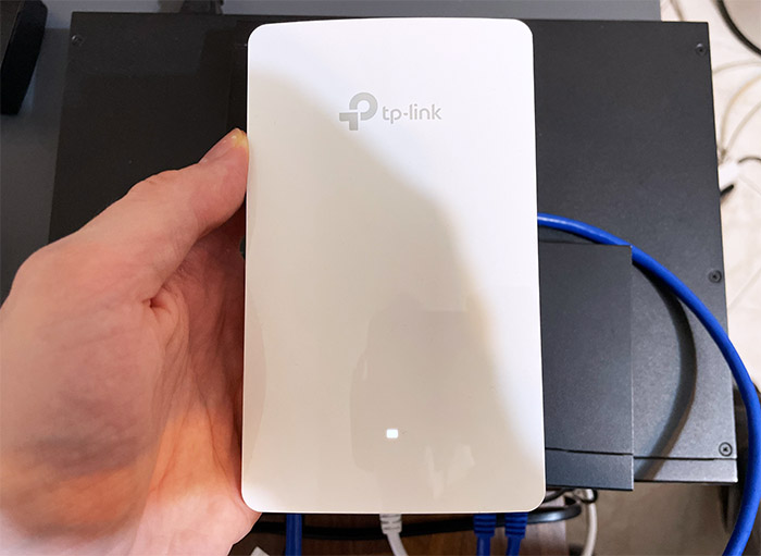 tp-link-eap615-wall-plate-wifi-6-access-point-test