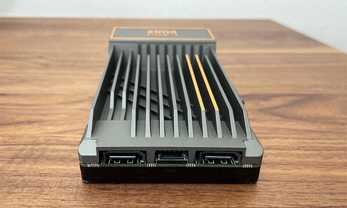 zimaboard-832-sbc-server-sata