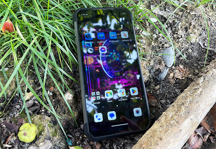 Ready for Anything: The Ultimate Survivalist's Smartphone - Unihertz 8849 TANK  2 