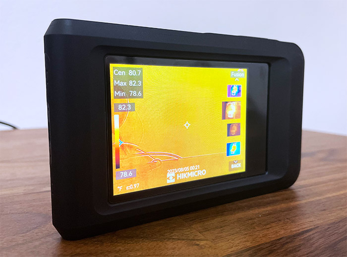 hikmicro-pocket2-thermal-camera-display