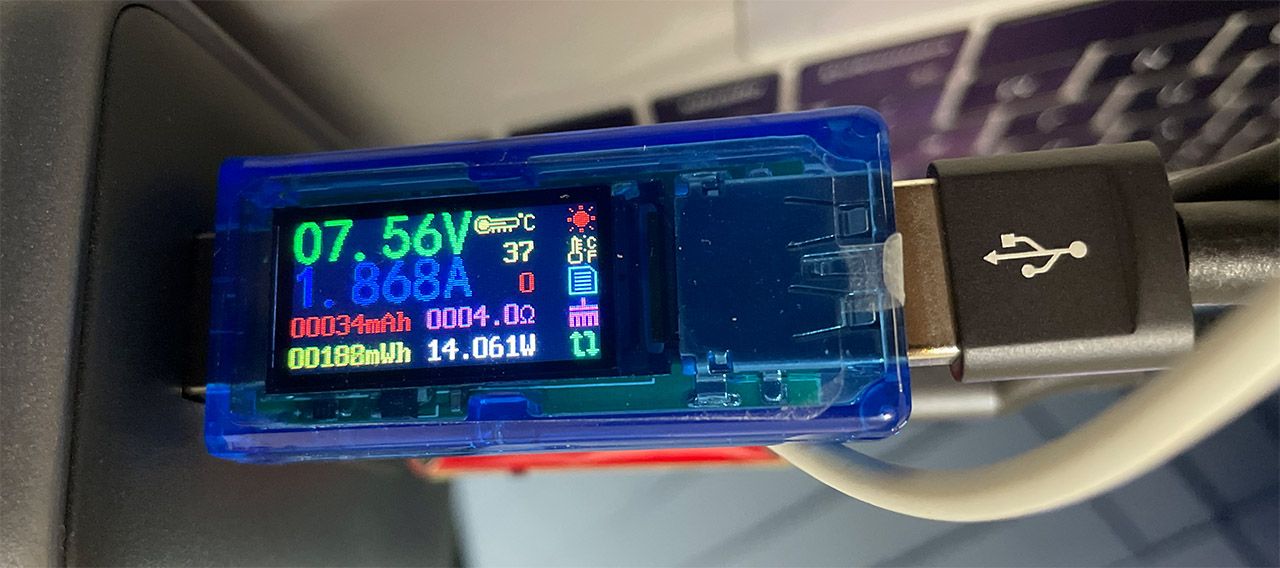 ugreen-nexode-300w-gan-charger-usb-a